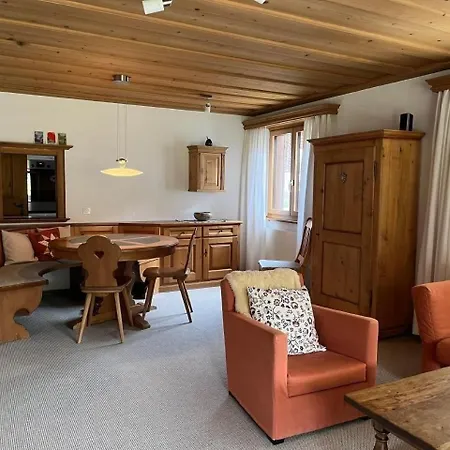 Geraeumige Ferienwohnung Haus Fless Apartment *